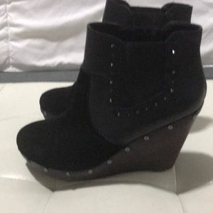 Dr. Scholls Black Wedges